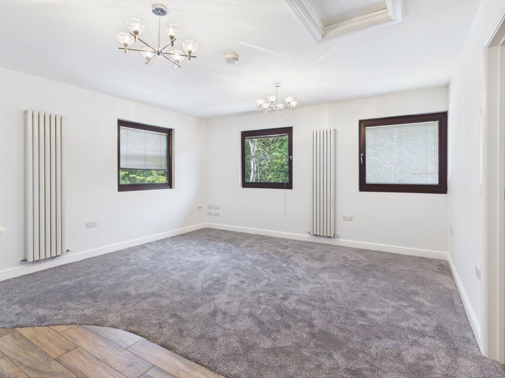 Property photo 3 of 10 Picture No. 21