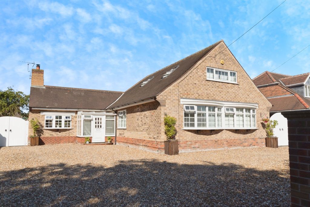 Property photo 3 of 27