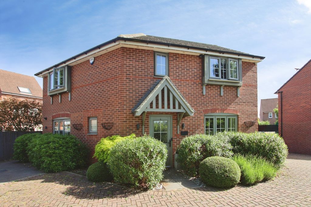 Property photo 1 of 22 5158020