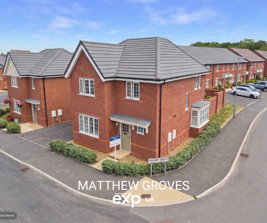 Property photo 1 of 32
