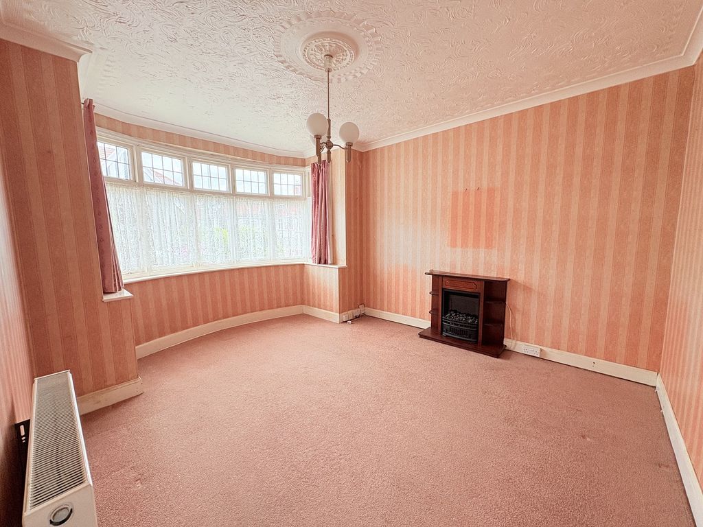 Property photo 2 of 18 Not Specified