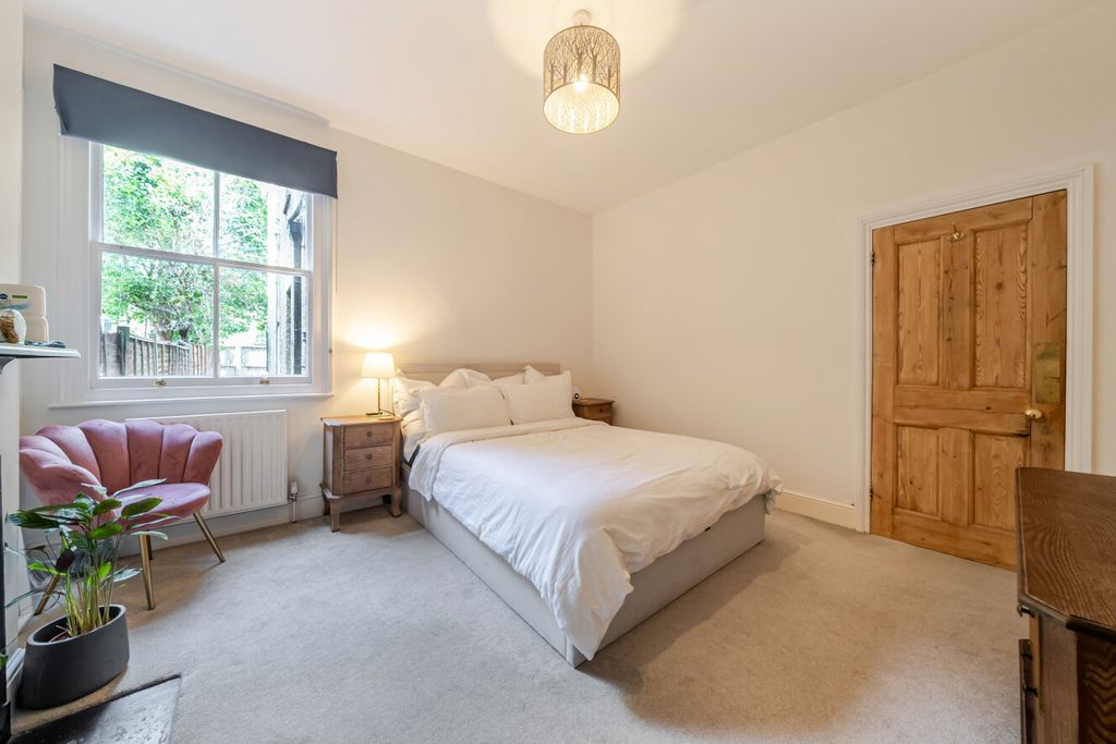 Property photo 2 of 16 1512411-14-6A8c16...