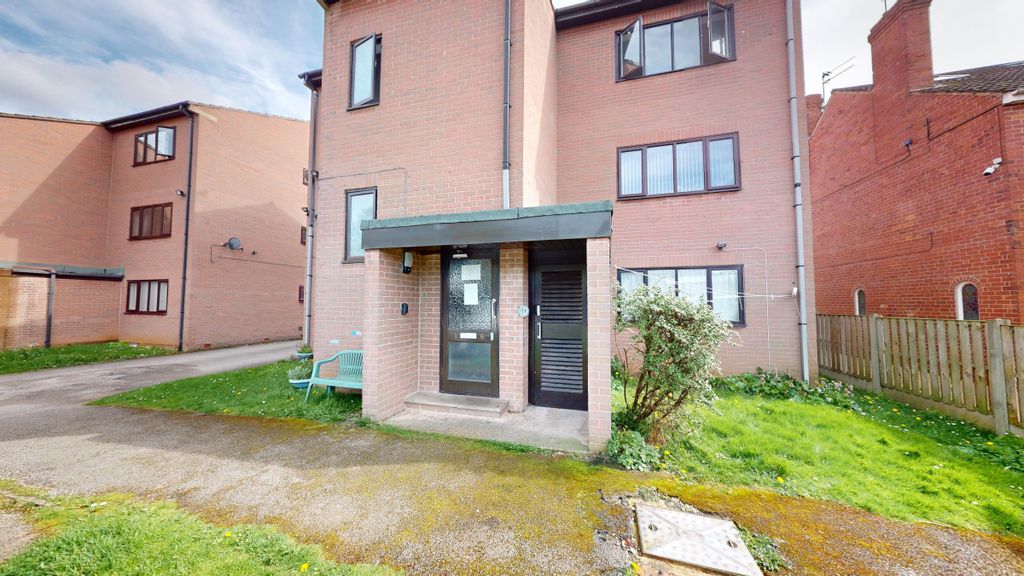 Property photo 2 of 10