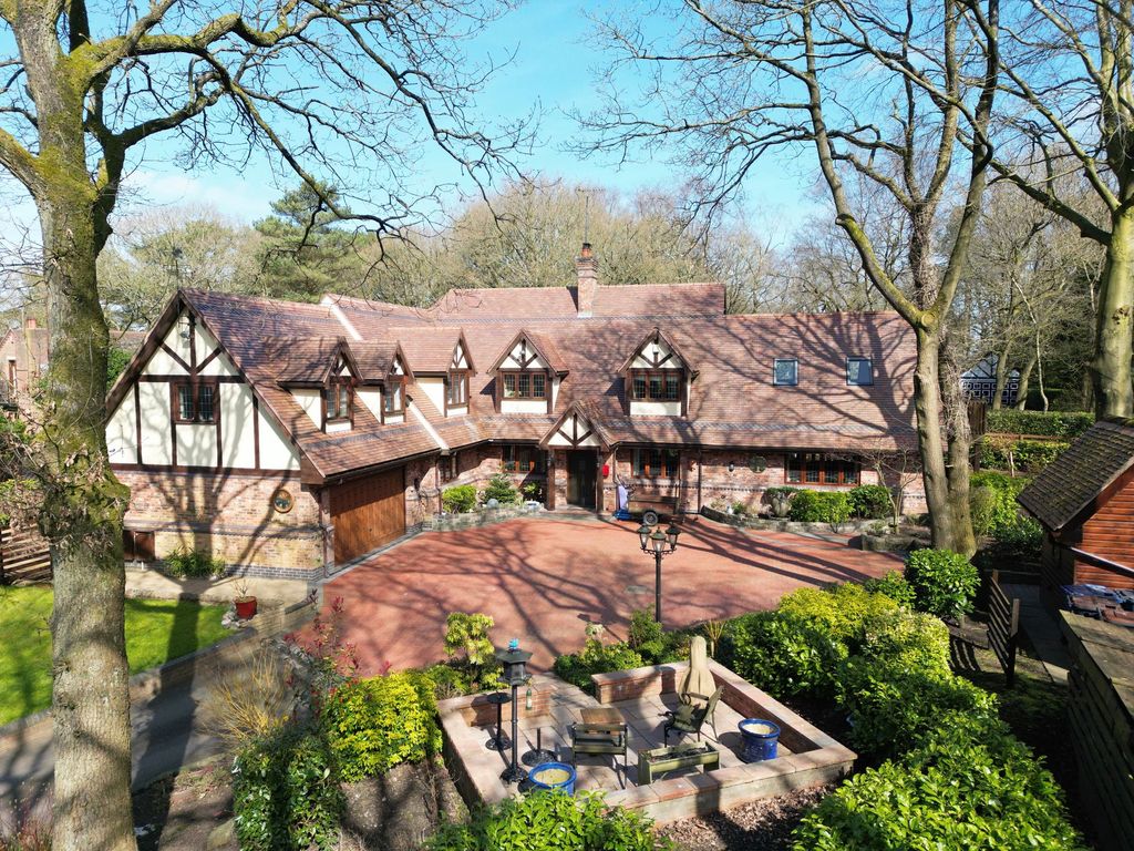 Property photo 1 of 53
