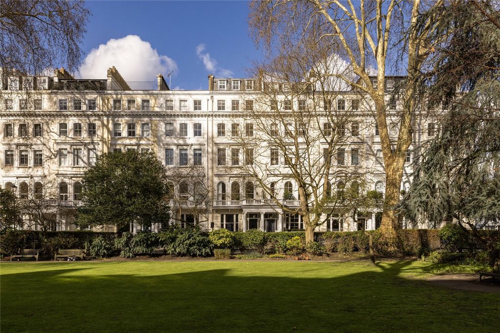 Property photo 3 of 26 Picture No. 28