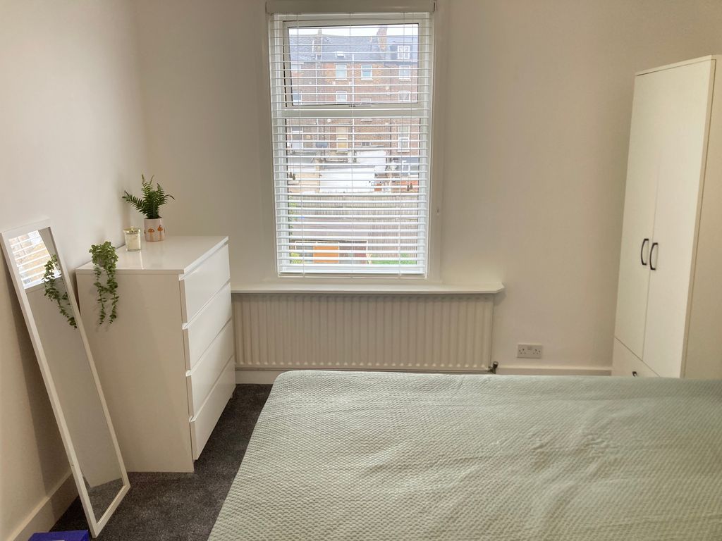 Property photo 3 of 3