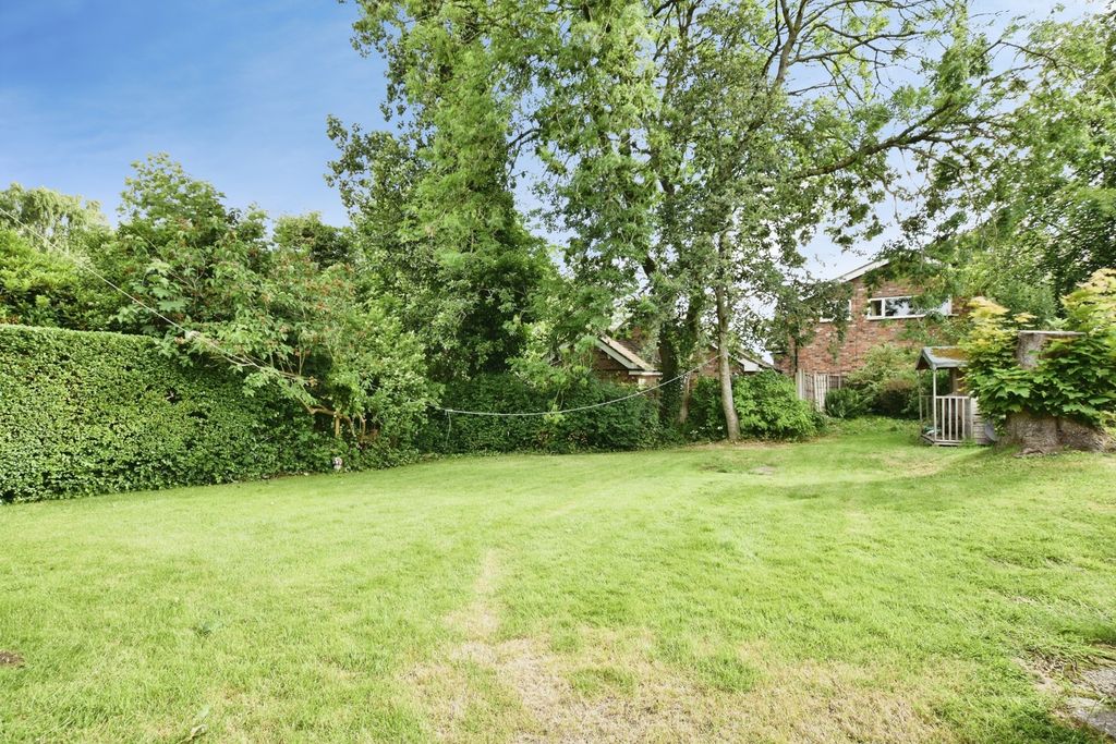 Property photo 2 of 18 Pbox-Img.Jpg