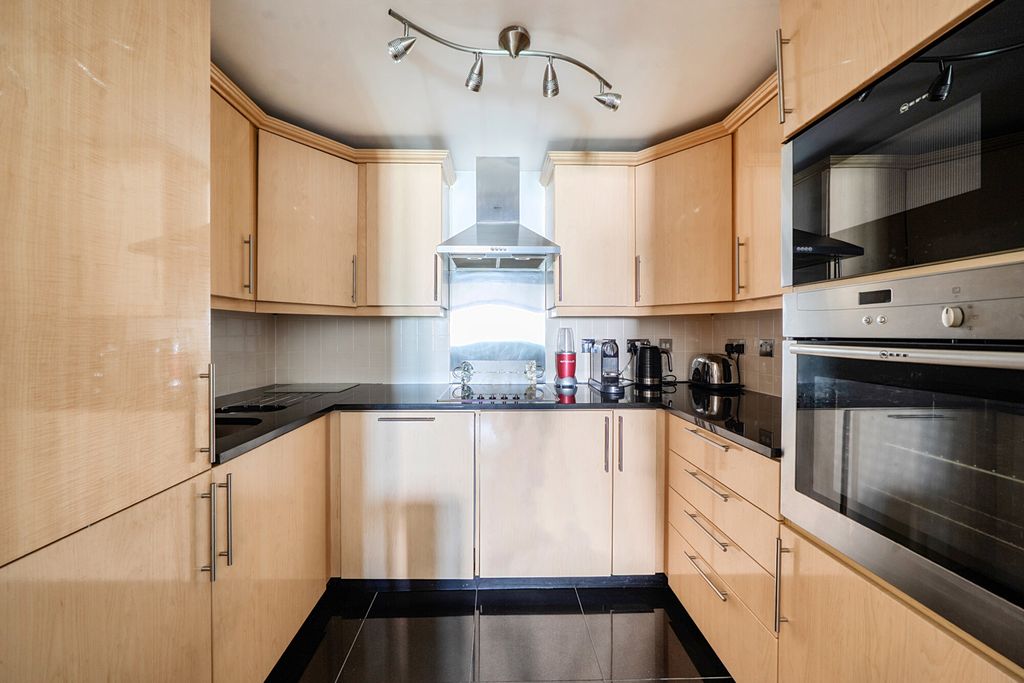 Property photo 3 of 16 1449367-9-69F4c0d...