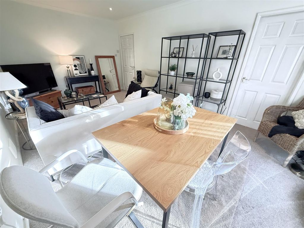 Property photo 3 of 15 Img_7608.Jpg