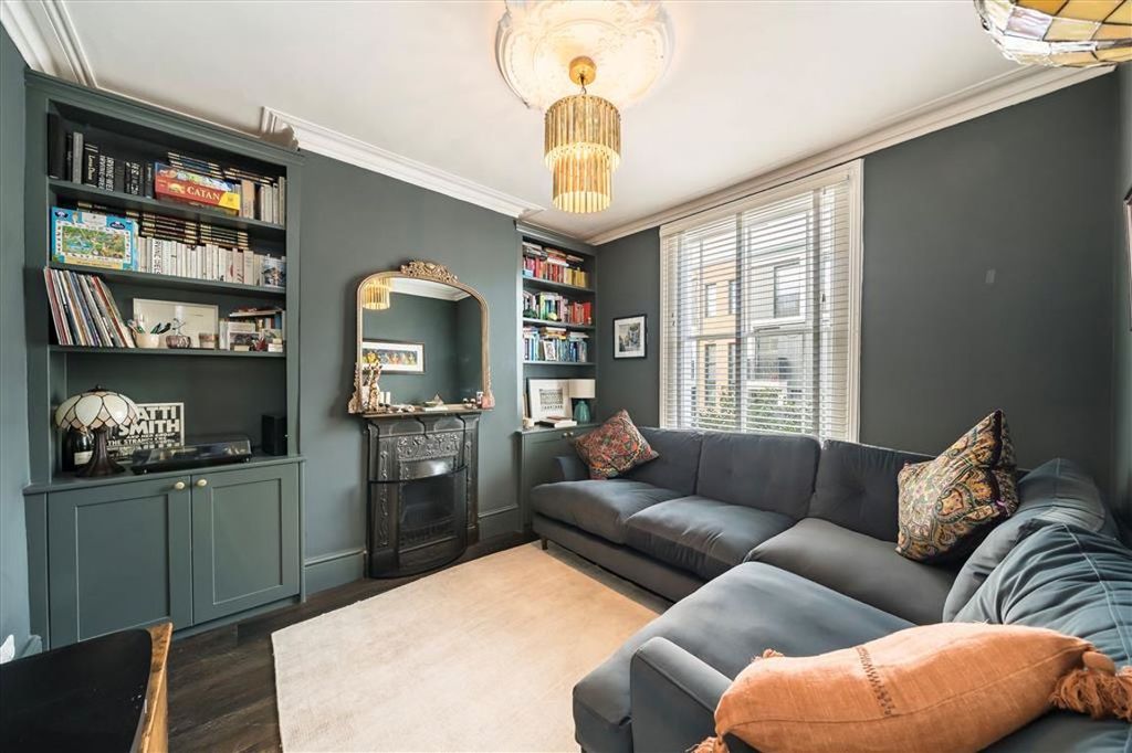 Property photo 3 of 10