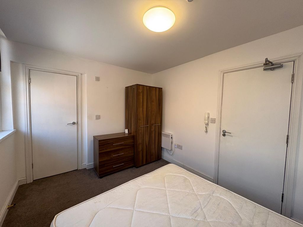 Property photo 2 of 4 Gallery