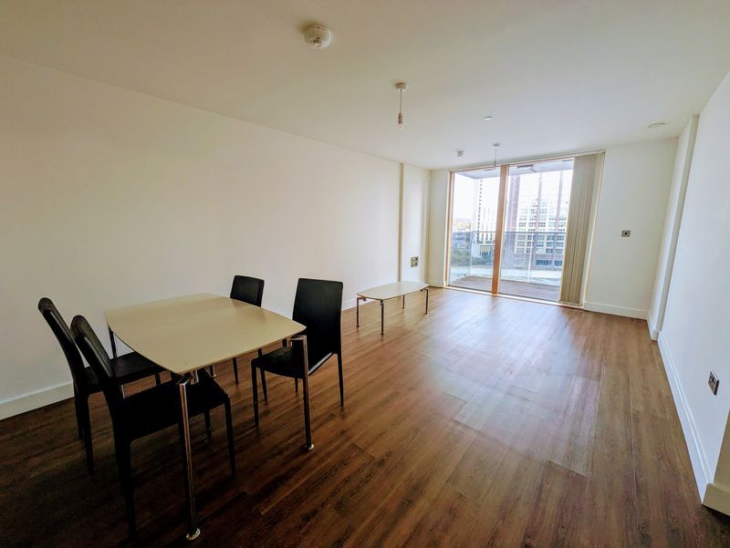 Property photo 2 of 8 Photo 2