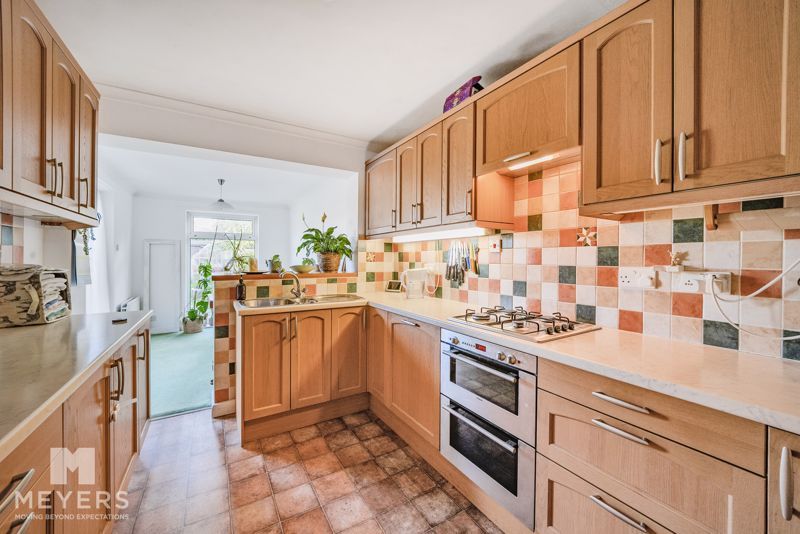 Property photo 2 of 17 Kitchen