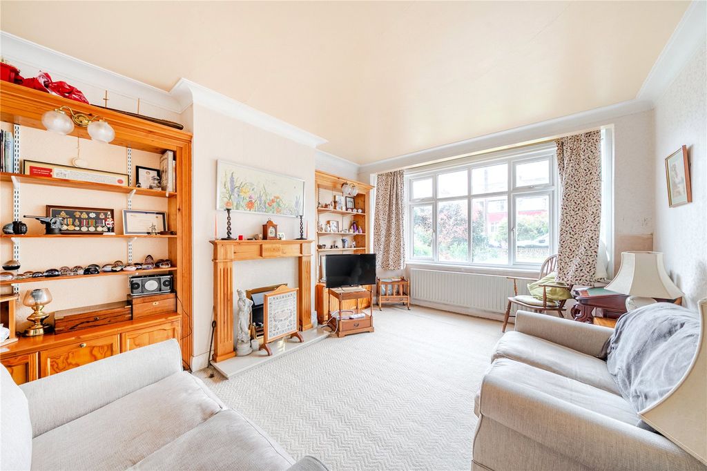 Property photo 2 of 15 Reception