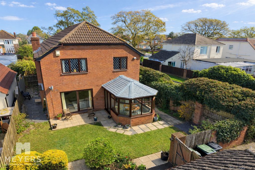 Property photo 1 of 22
