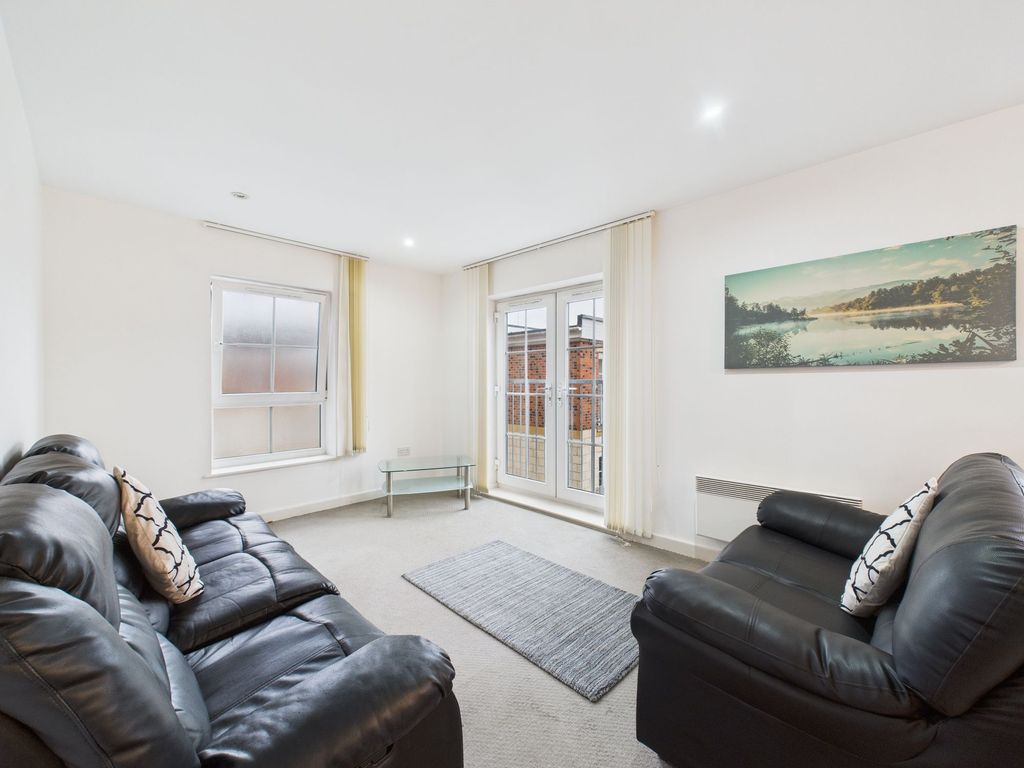 Property photo 2 of 10