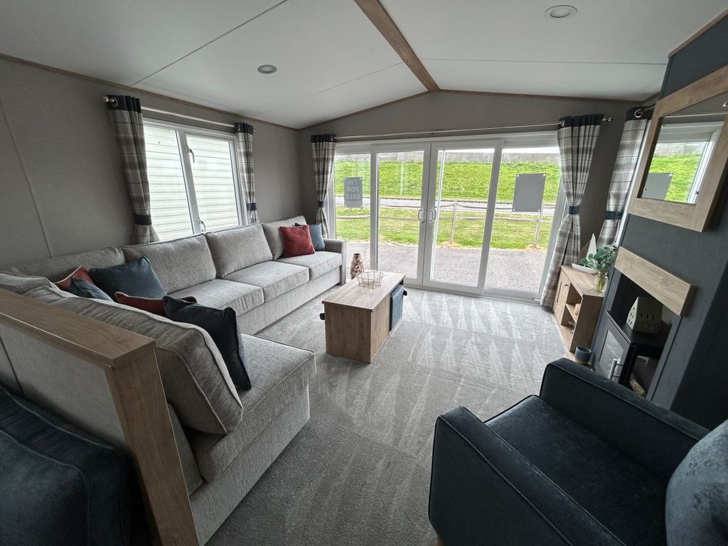 Property photo 1 of 10 Abi Wimbledon 2026 Car0065473 137417840.Jpeg