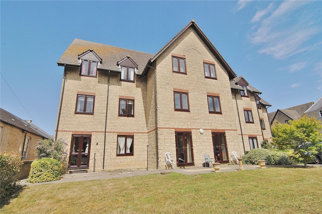 Property photo 1 of 9 Picture No. 13