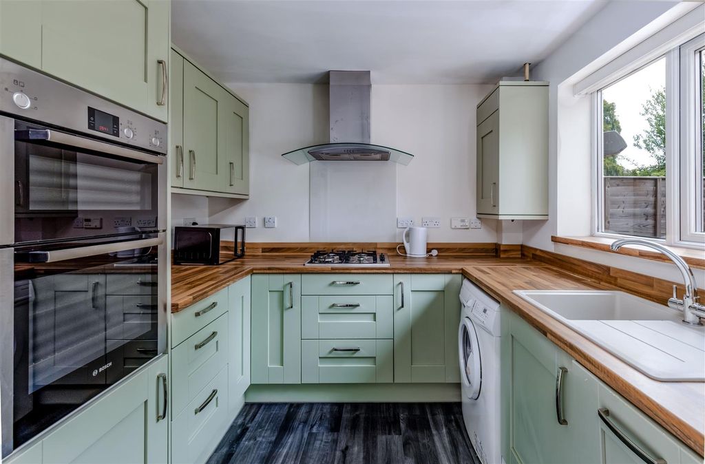 Property photo 2 of 14 12.Jpg