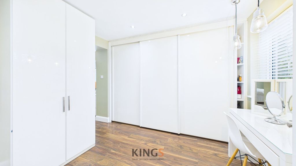 Additional image 40 of 5 bed detached house for saleUpland Drive, Brookmans Park AL9