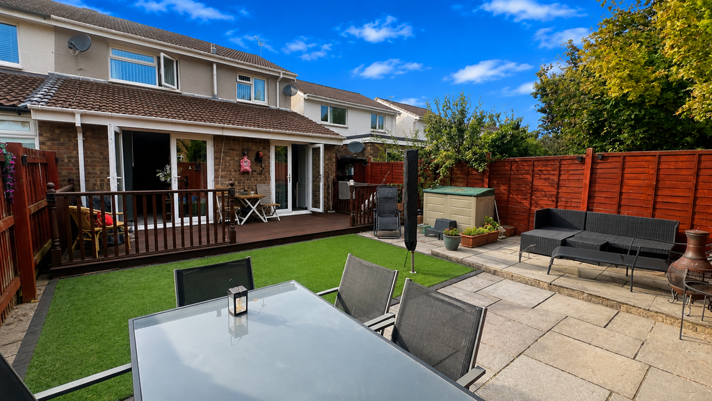 Property photo 2 of 17 592E0Ec3-2F7E-4031-8007-15865C36F5F8