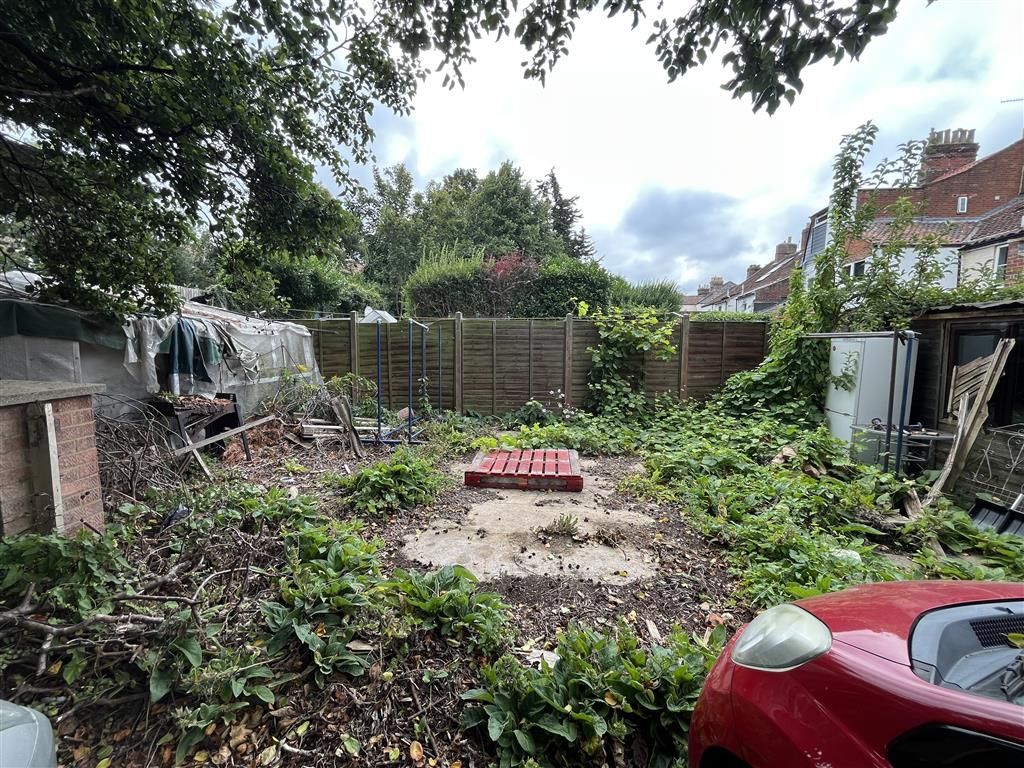 Property photo 3 of 10