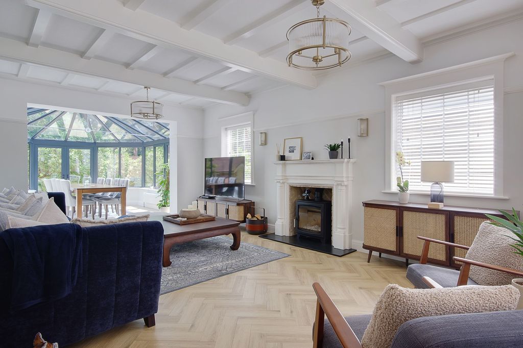 Property photo 3 of 30