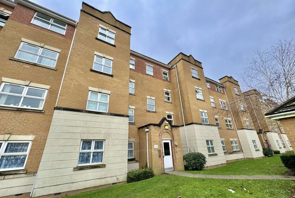 Property photo 1 of 6