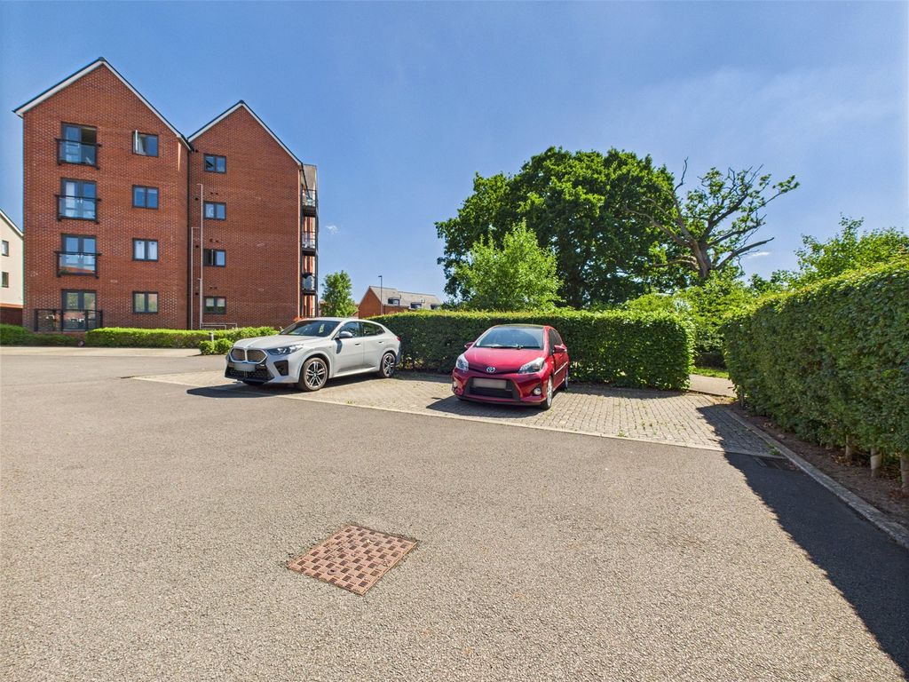 Property photo 2 of 10 Picture No. 07