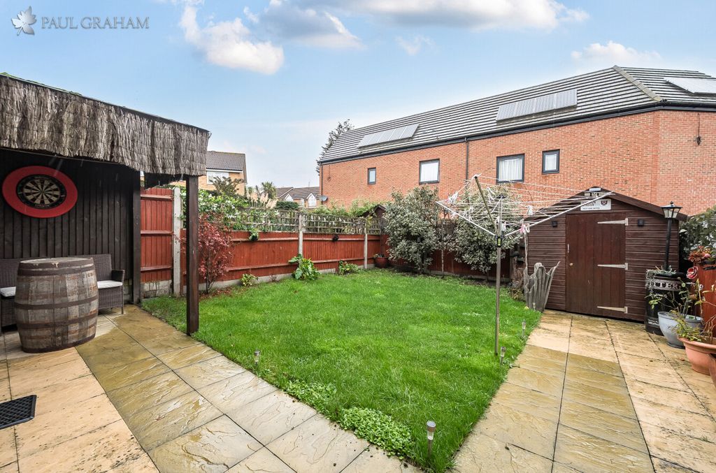 Property photo 3 of 22 Bbfdc014-330F-43B9-9962-8d32Fab47Fb5