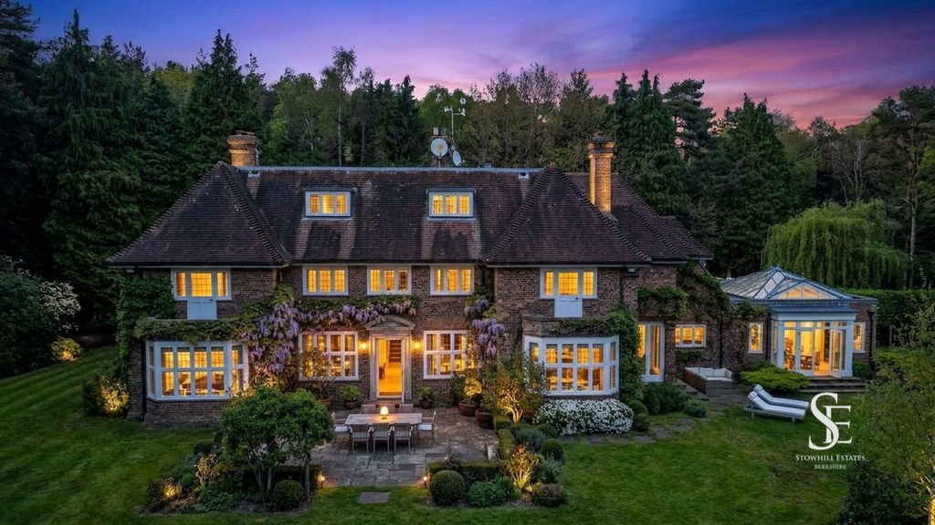 Property photo 2 of 34 Twilight