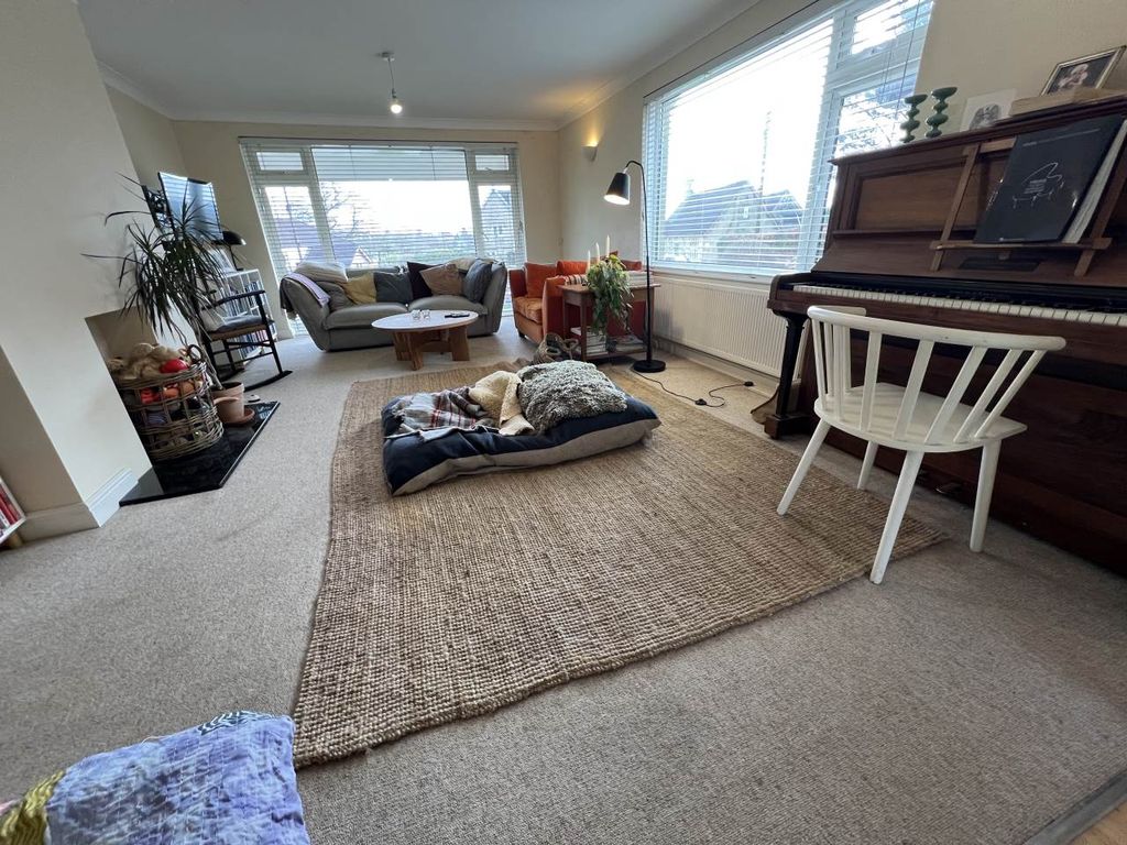 Additional image 4 of 3 bed detached bungalow to rentChurch Street, Coleford, Nr Radstock BA3