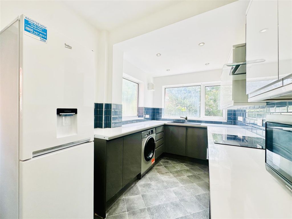 Property photo 3 of 13 Image00009.Jpeg