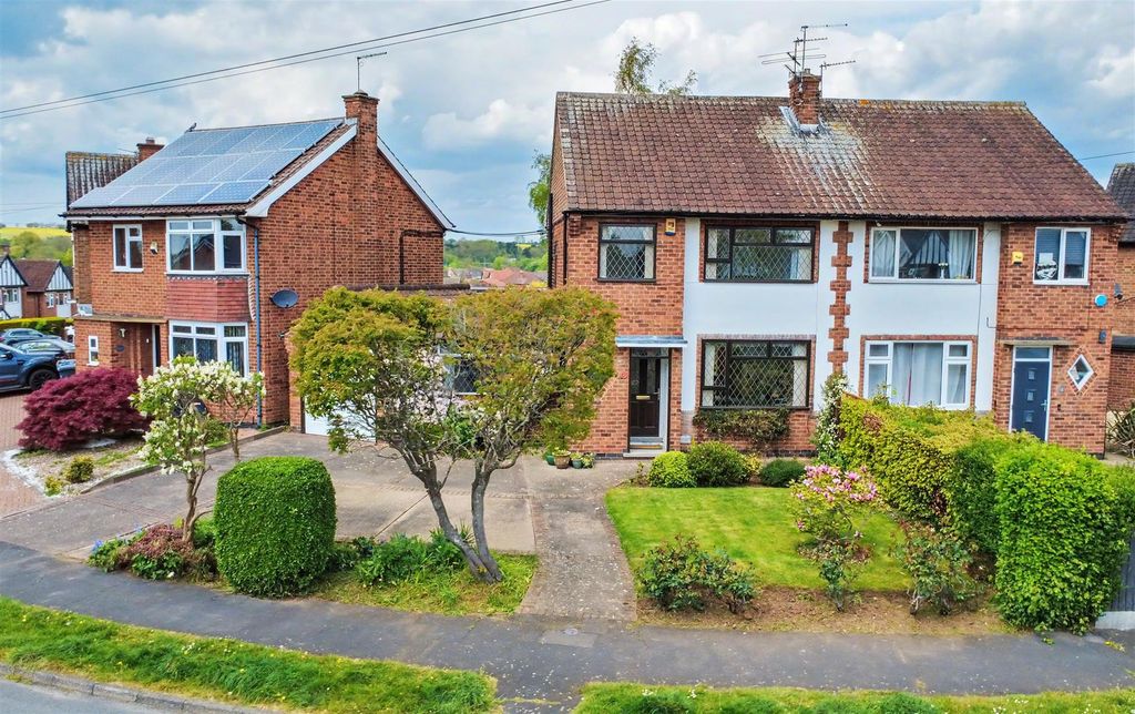 Property photo 1 of 27