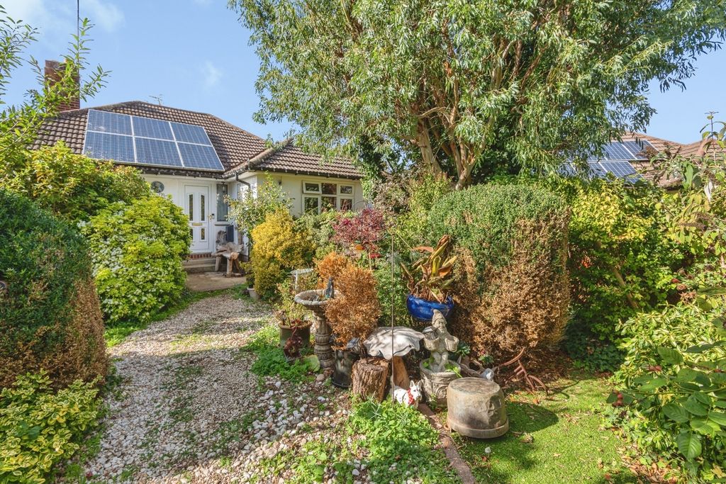 Property photo 1 of 28 Pbox-Img.Jpg