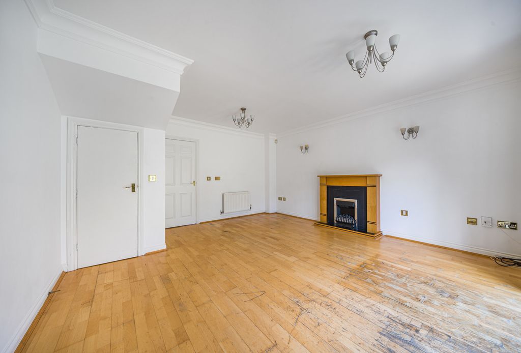 Property photo 2 of 18 1000128 (3).Jpg