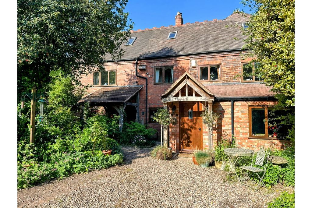 Property photo 1 of 48