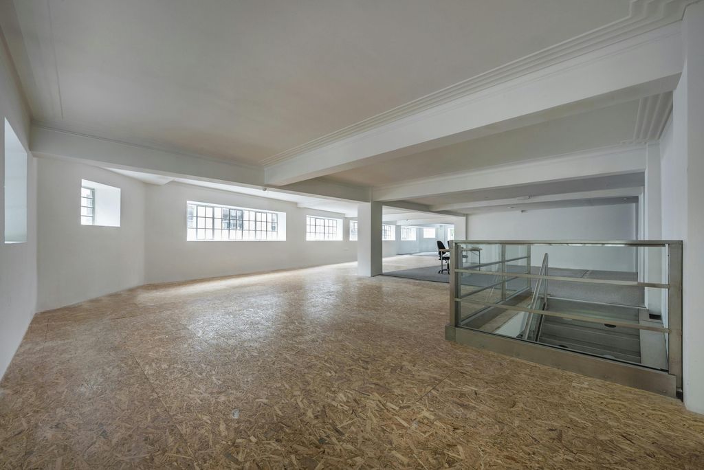 Property photo 2 of 13 Office 12.Jpg