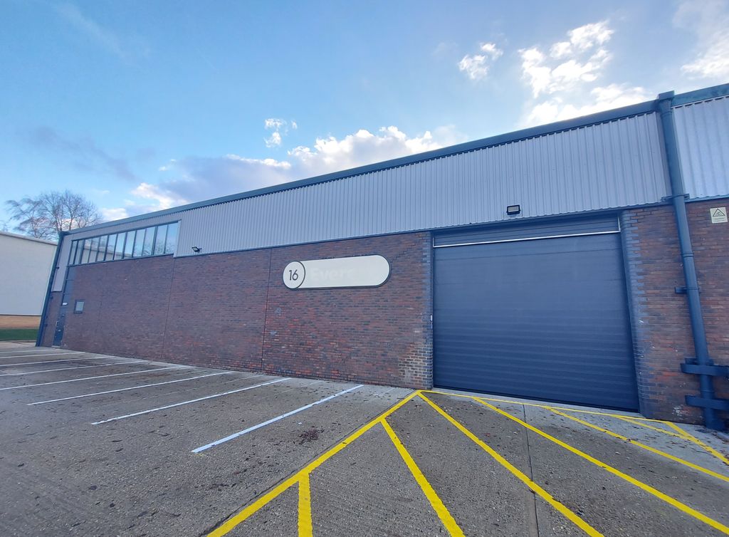 Property photo 3 of 11 External