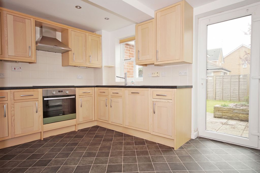 Property photo 3 of 15