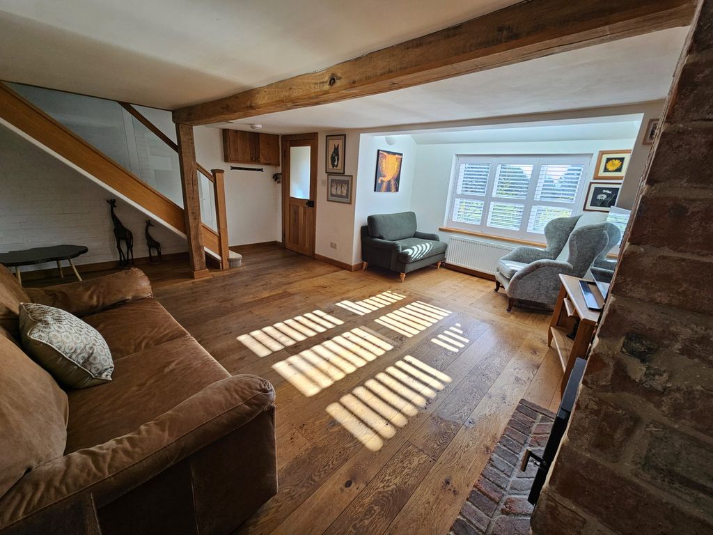 Property photo 3 of 22