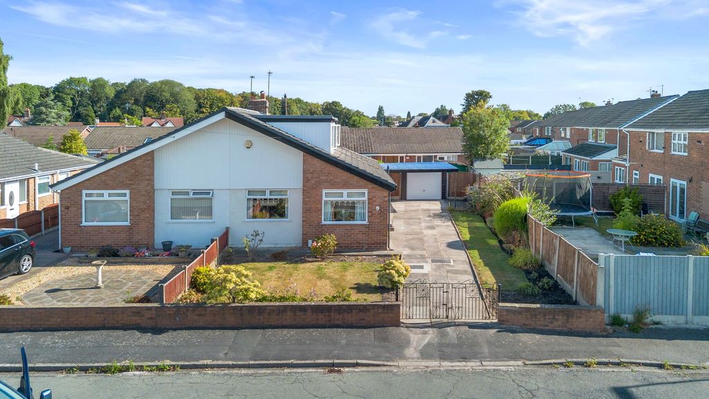 Property photo 1 of 25