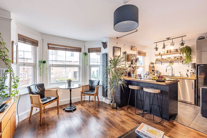 Property photo 3 of 7 Photo 3