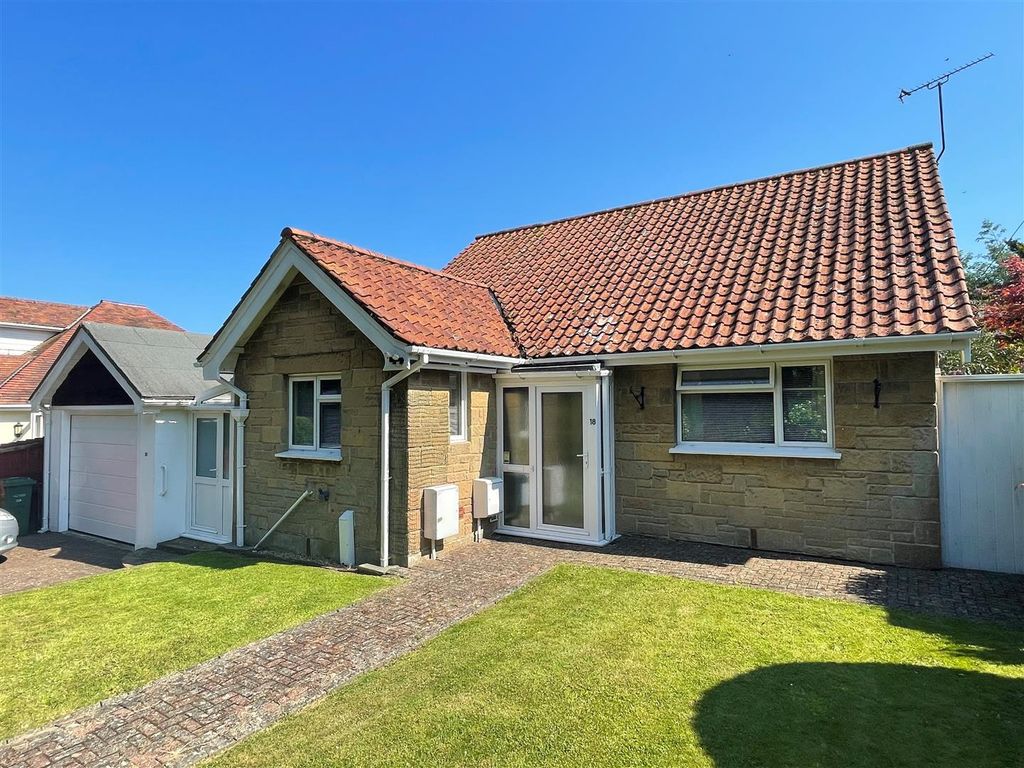 Property photo 1 of 18 Front View 1.Jpg
