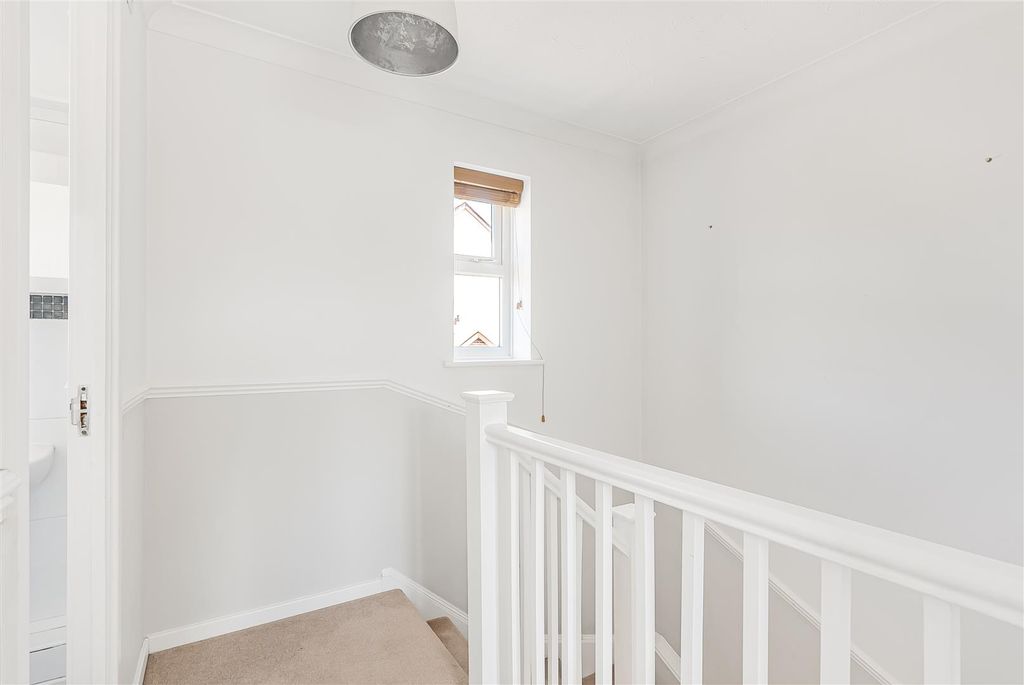 Additional image 8 of 1 bed end terrace house for saleThe Copse, Hertford SG13