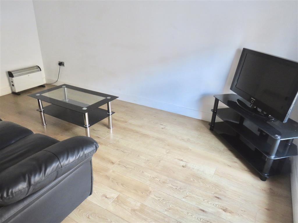 Property photo 3 of 8 Image