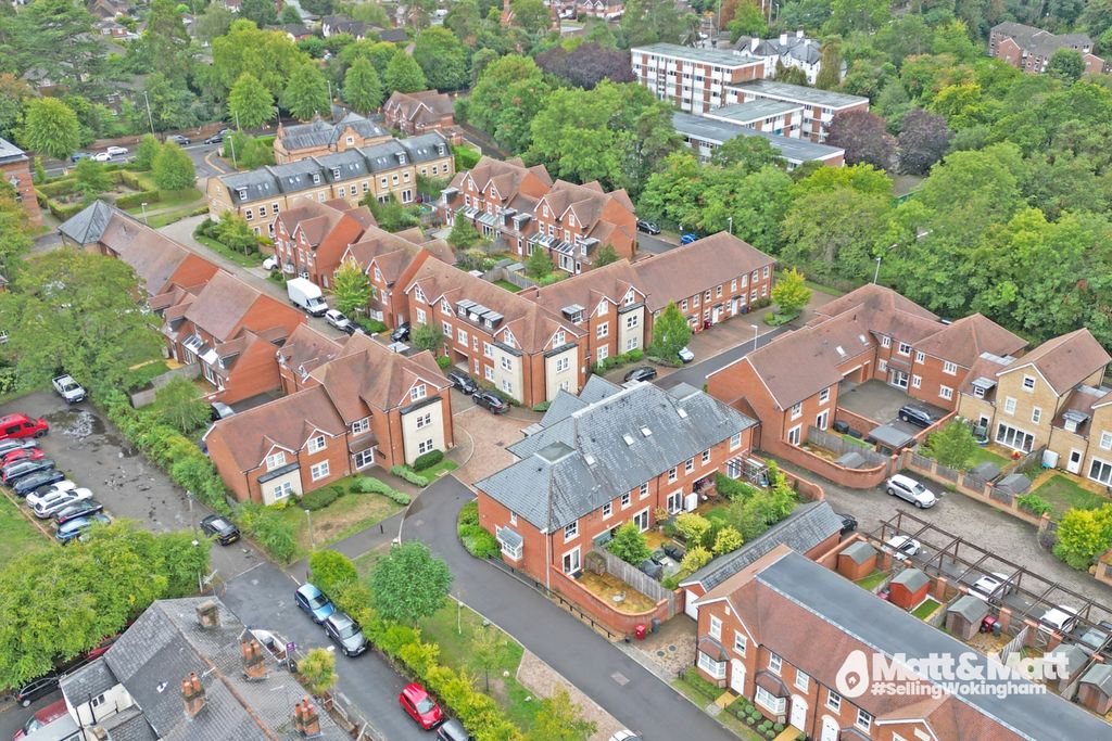 Property photo 1 of 7 4430033