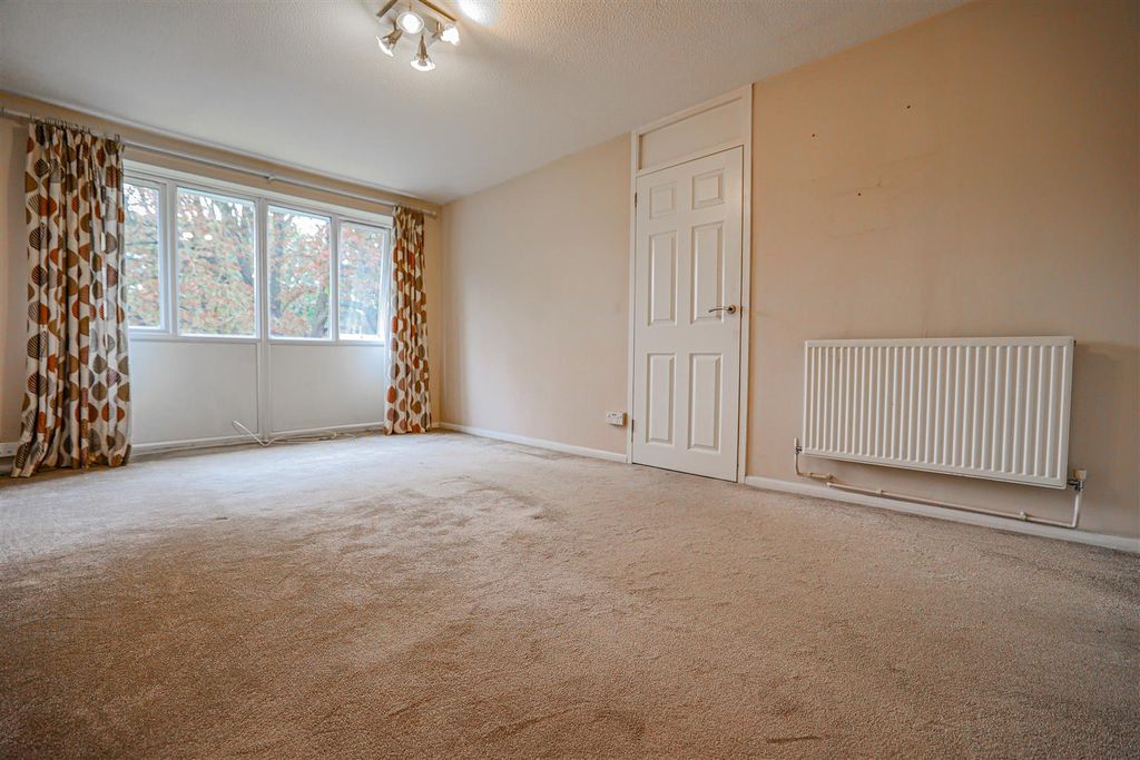 Property photo 3 of 8 980A0598.Jpg