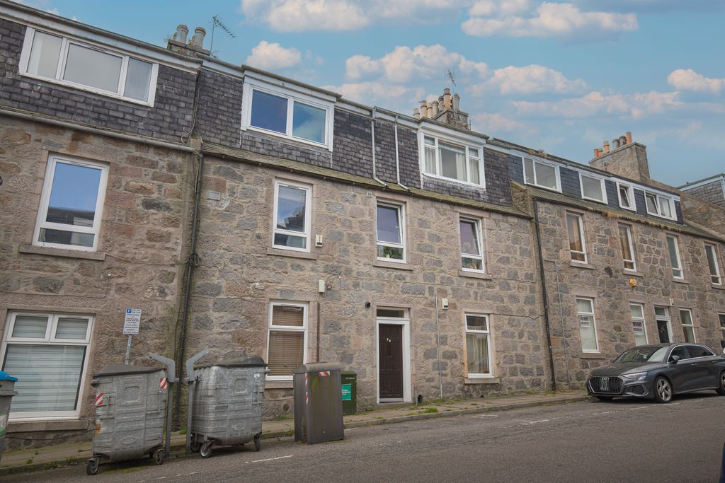Property photo 1 of 11 Ext1