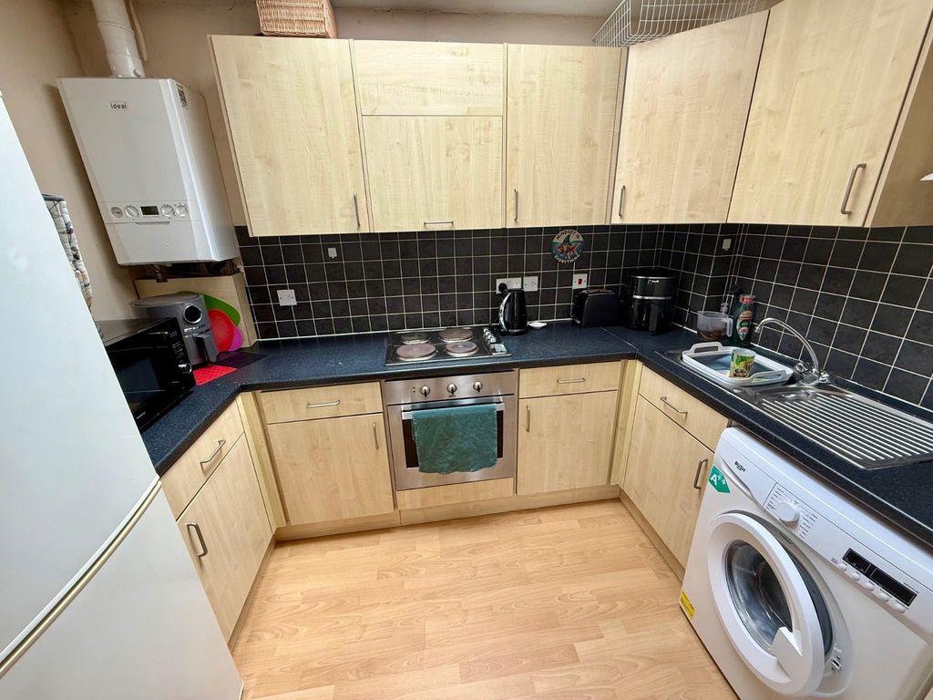 Property photo 2 of 8 Picture No. 07